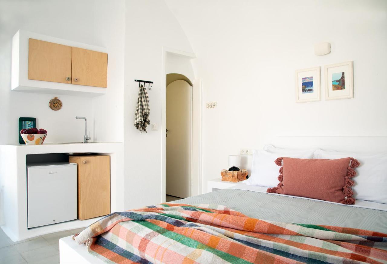 Amphora Villas Santorini Akrotiri อาโกรตีรี ภายนอก รูปภาพ