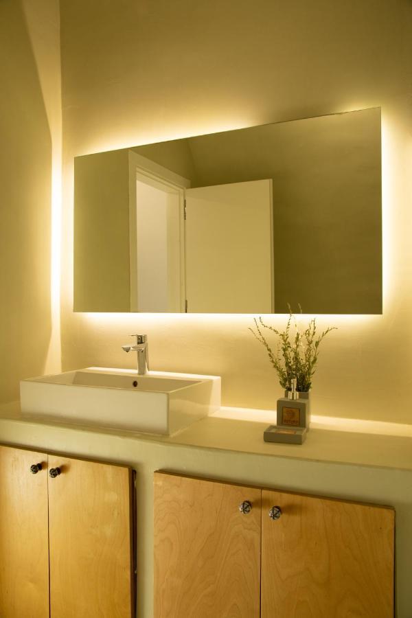 Amphora Villas Santorini Akrotiri อาโกรตีรี ภายนอก รูปภาพ