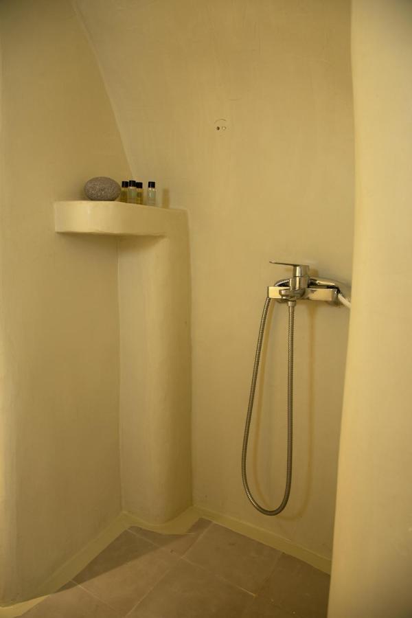 Amphora Villas Santorini Akrotiri อาโกรตีรี ภายนอก รูปภาพ