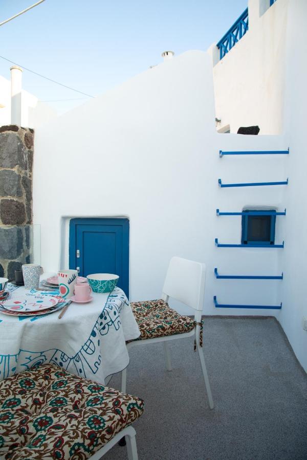 Amphora Villas Santorini Akrotiri อาโกรตีรี ภายนอก รูปภาพ