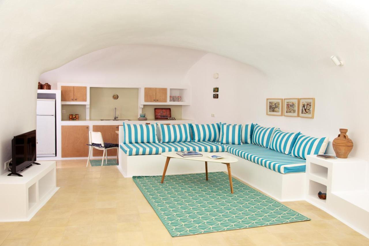 Amphora Villas Santorini Akrotiri อาโกรตีรี ภายนอก รูปภาพ